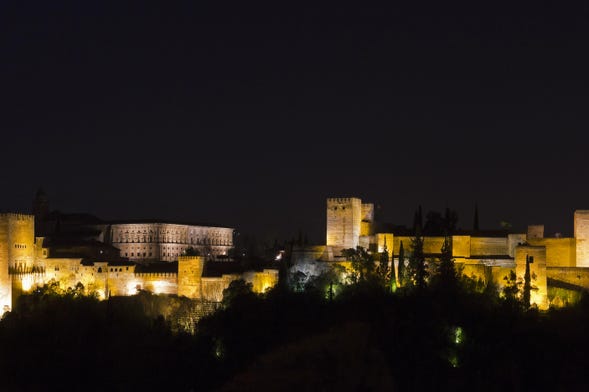 Free tour noturno por Granada