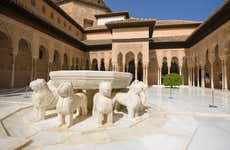 Visita guiada pela Alhambra e os Palácios Nasridas com ingressos